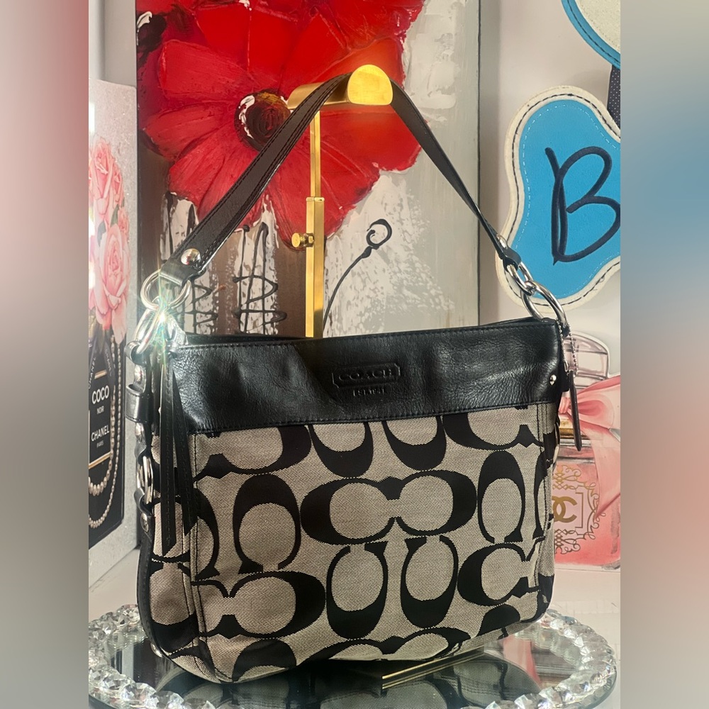 Coach Black and Cream Women's Bag - Picture 16 of 16